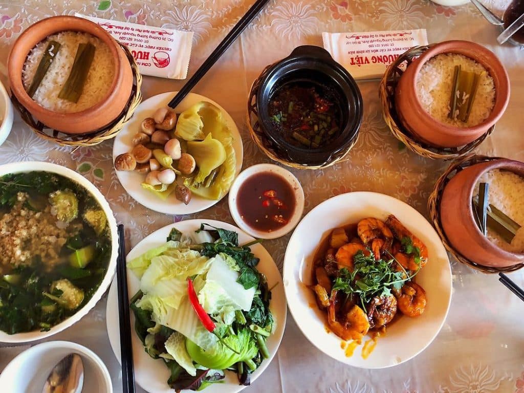 Nhà hàng cơm Niêu Hương Việt - Quán cơm ngon ở Đà Lạt